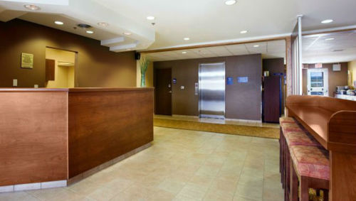 Microtel Inn And Suites By Wyndham Rawlins Interior photo